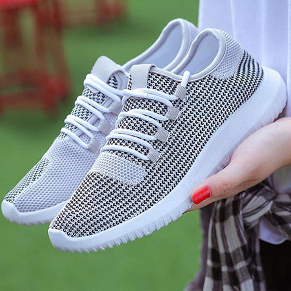 Lace Up Mesh Causal Outdoor Sport Running Breathable Flat Shoes 