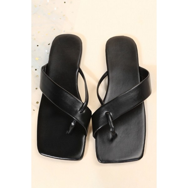 Black Criss Cross Square Toe Flip Flops 